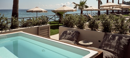Junior Suite Sea View with Outdoor Whirlpool (Ground Floor)