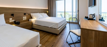 Triple Room with Sea View