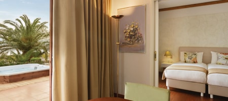 Family two-bedroom Suite Sea Front