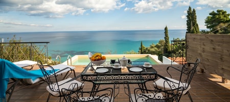 DELUXE VILLA