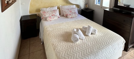 One bedroom pool apartment