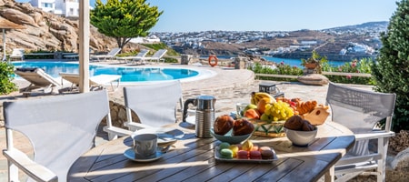 Family 2 Bedroom Pool Apartment with Sea View