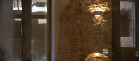 Kelari Stone Cottage Studio