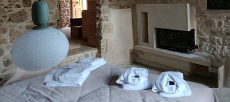 Xato Stone Maisonette with Loft
