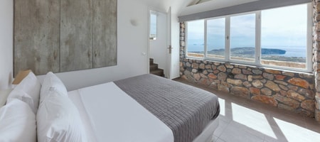 Cycladic Traditional Villa with Jacuzzi