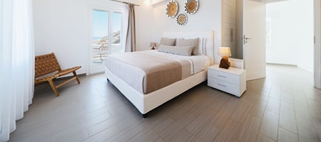Two-Rooms Apartment with Stunning Views of Caldera & Outdoor Jacuzzi