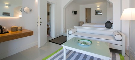 Interconnecting Door Double Rooms (ground floor/garden view)