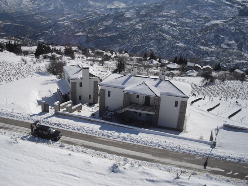 Χειμερινό τοπίο στα Τρίκαλα Κορινθίας