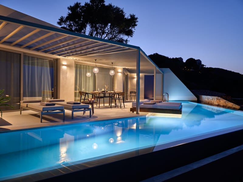 Yoma Cove Suites photo 2