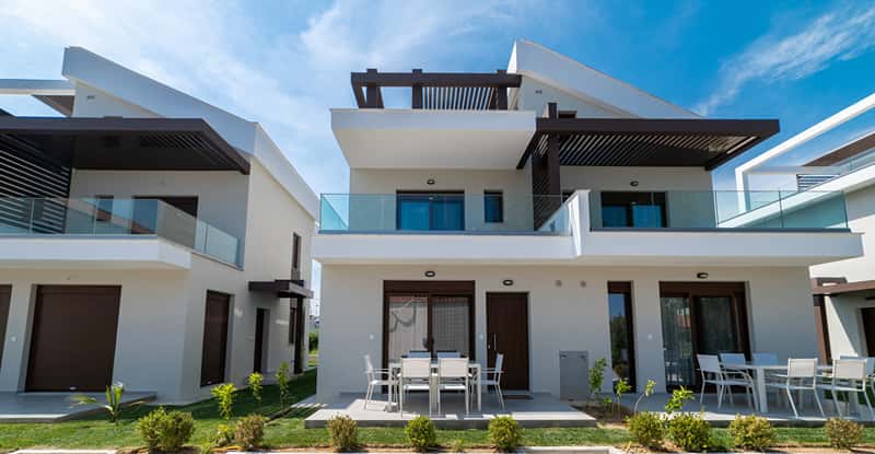 Two - Bedroom Duplex with Garden
