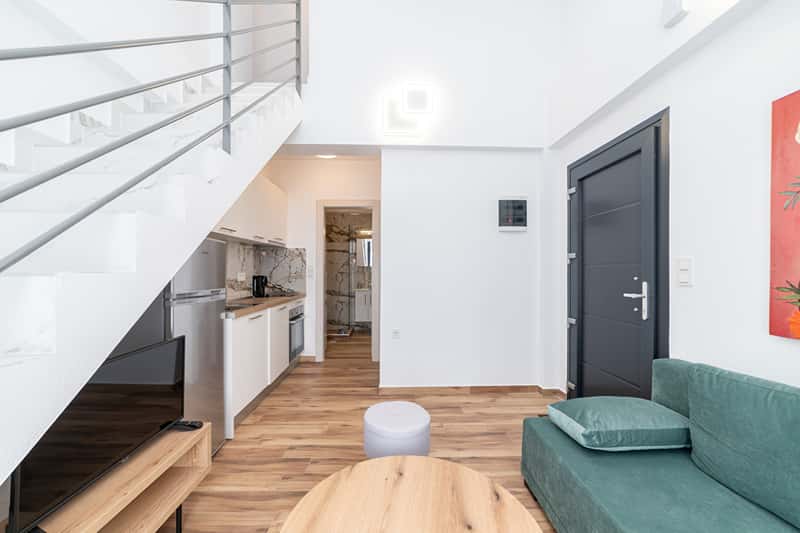 Two Bedroom Loft With Pool Access