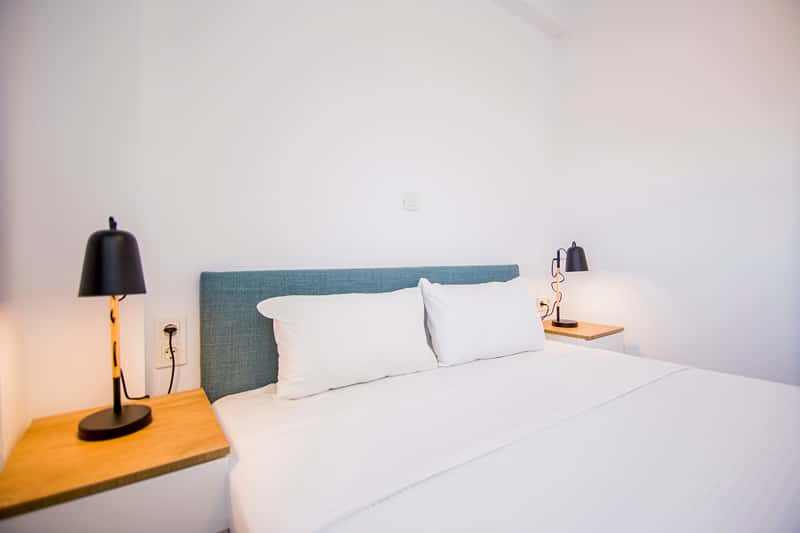 One Bedroom Apartment with Pool Access