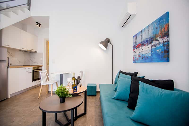 Two Bedroom Loft with Pool Access
