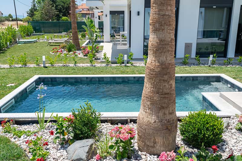 Three-Bedroom villa with Private Pool & Rooftop