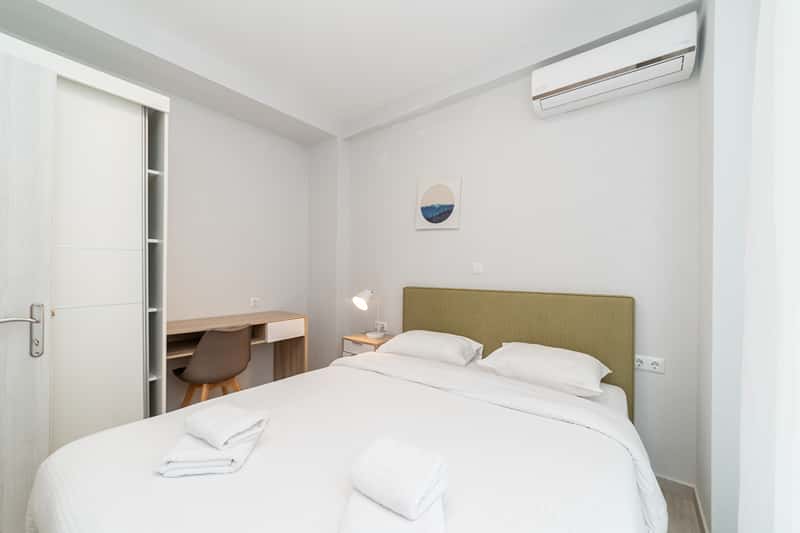 Two-Bedroom Duplex with Garden